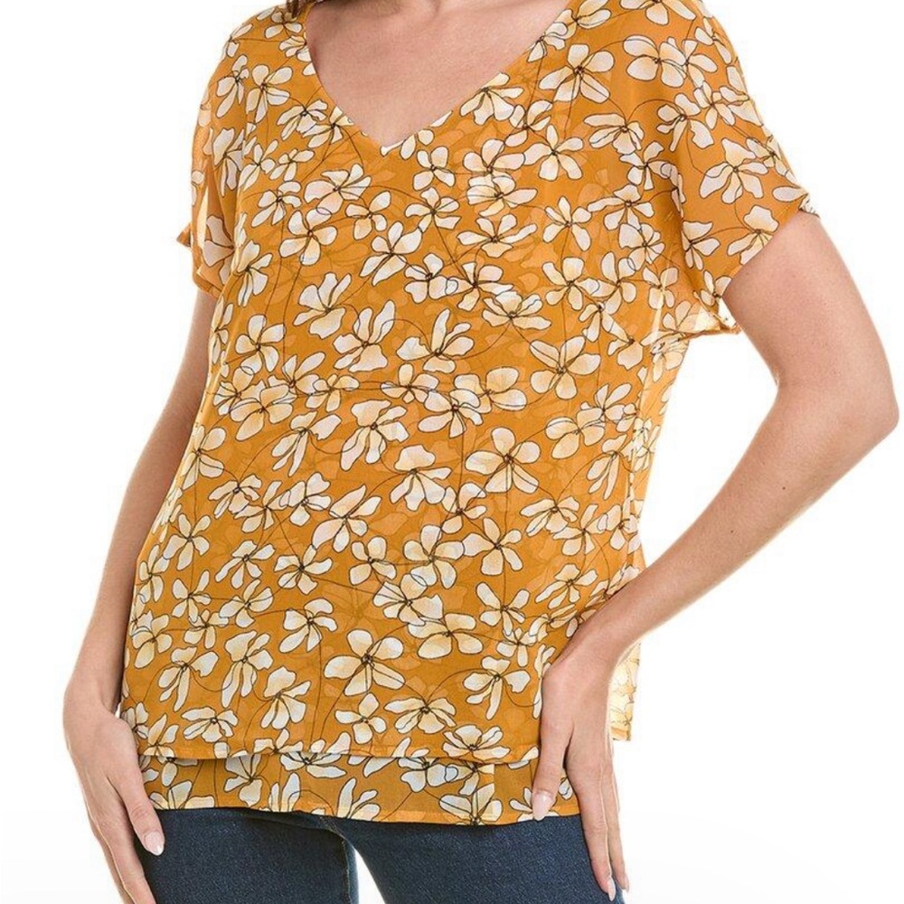 CAbi Floral Thrive Top Size M